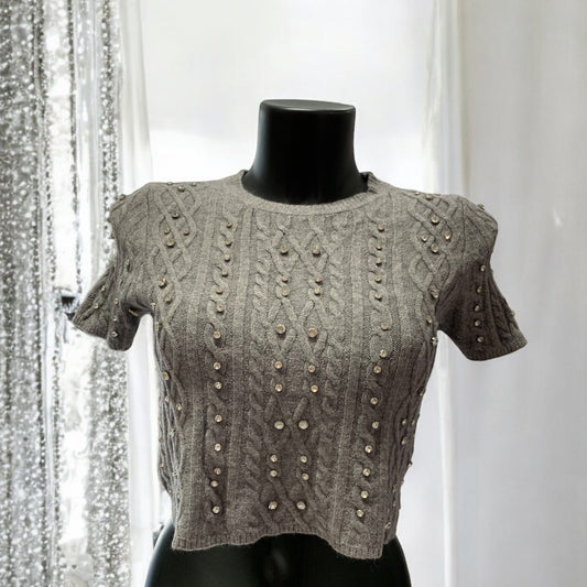 MAGLIA A MANICHE CORTE LANA CON PIETRE E STRASS