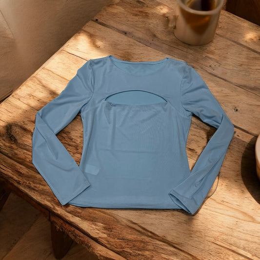 MAGLIA MANICHE LUNGHE CON BUCO SUL DECOLLETE'